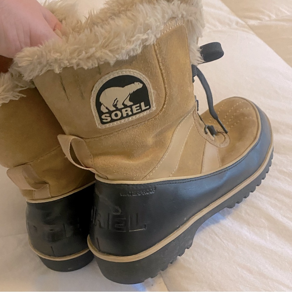 Womens boots